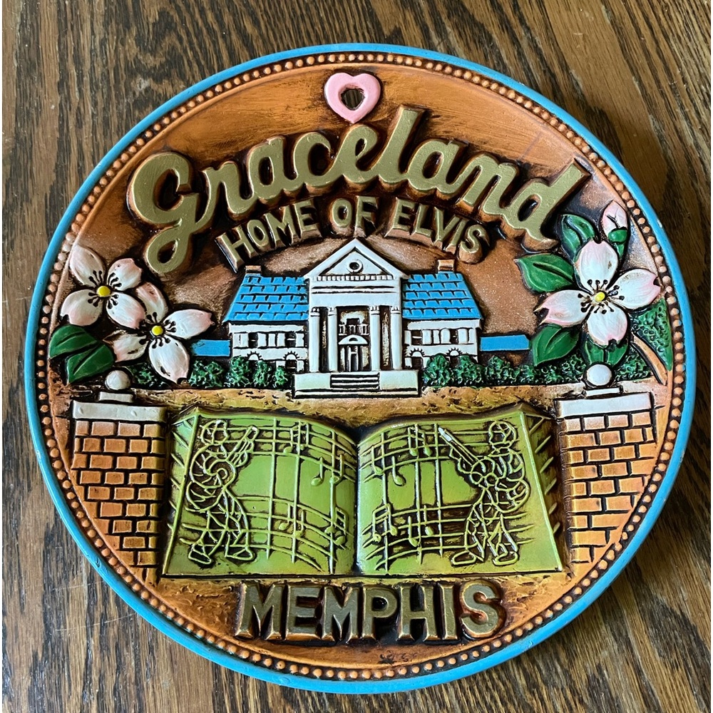 Vintage colorful ceramic Graceland Home of Elvis Memphis plate.